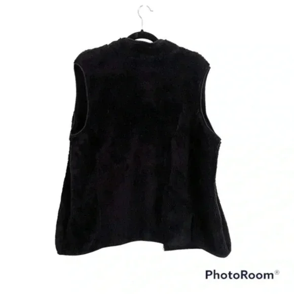 St. John’s Bay black sherpa vest XXL - Picture 2 of 6
